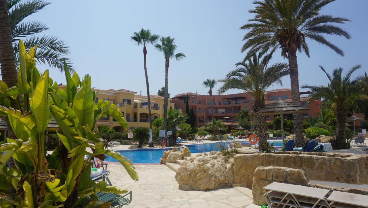 Limnaria Gardens Paphos, Near Beach Kültér fotó