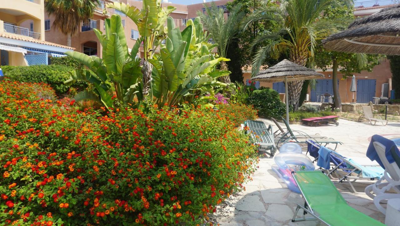 Limnaria Gardens Paphos, Near Beach Kültér fotó